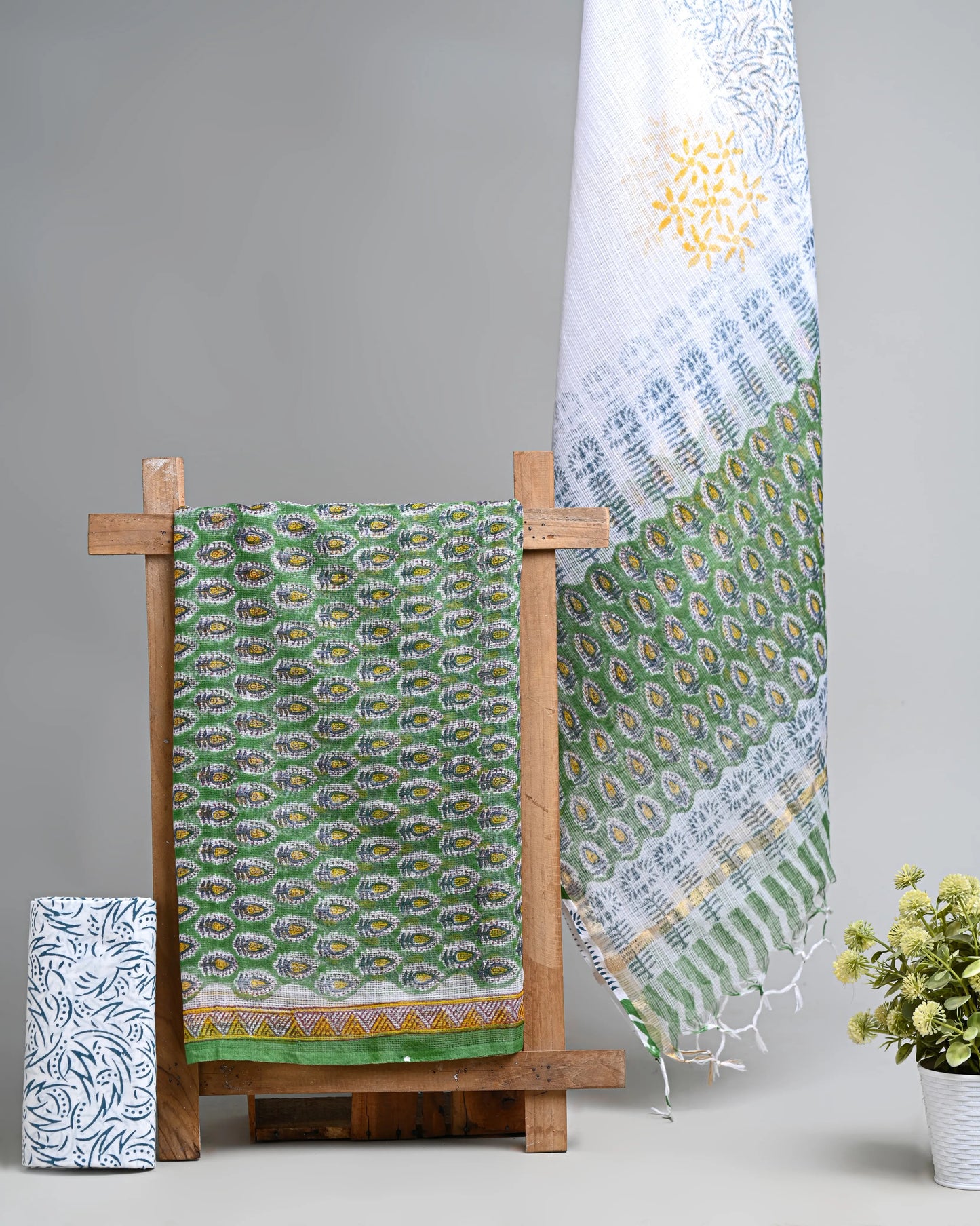 Costume kota doriya imprimé à la main avec kota doriya duppta