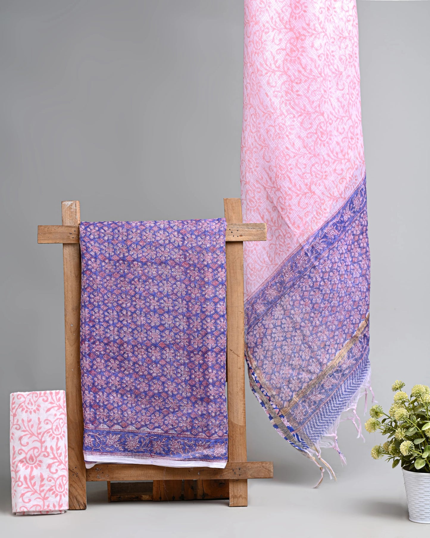 Costume kota doriya imprimé à la main avec kota doriya duppta