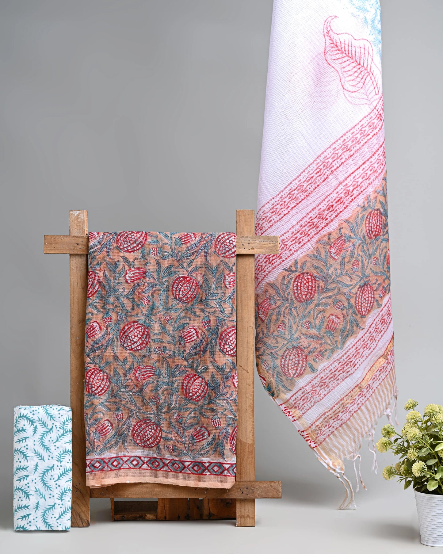 Costume kota doriya imprimé à la main avec kota doriya duppta