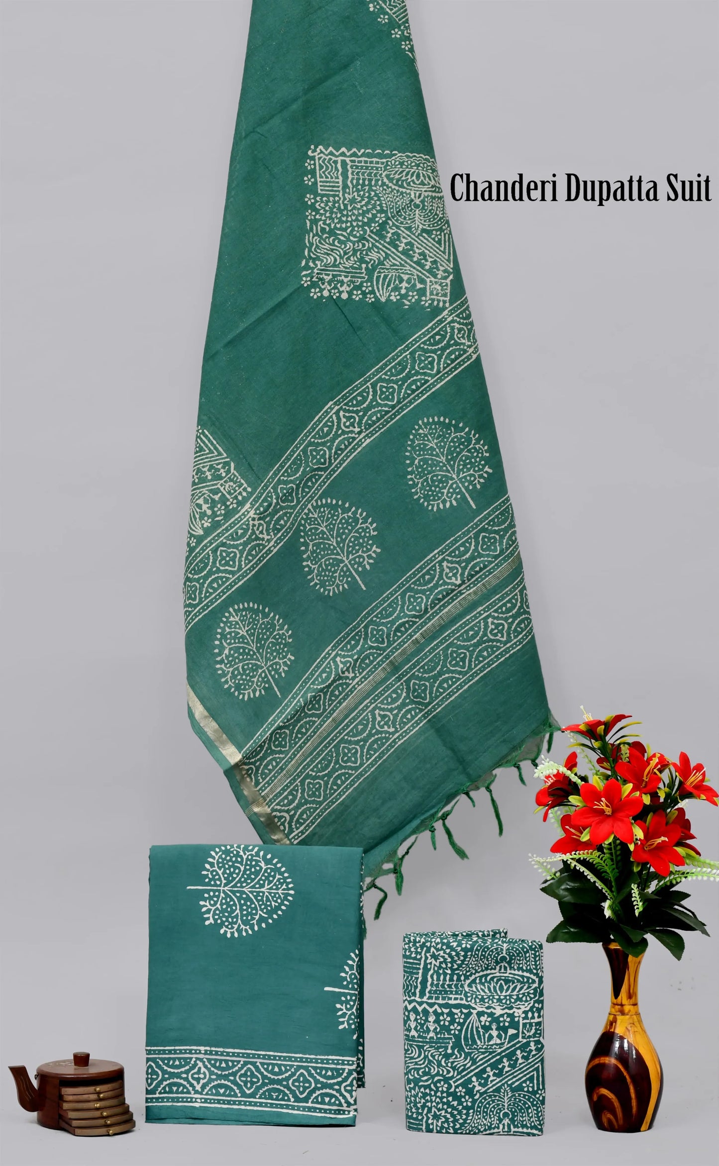 Handgeblockter limitierter Baumwollanzug mit Chanderi-Seidendupatta