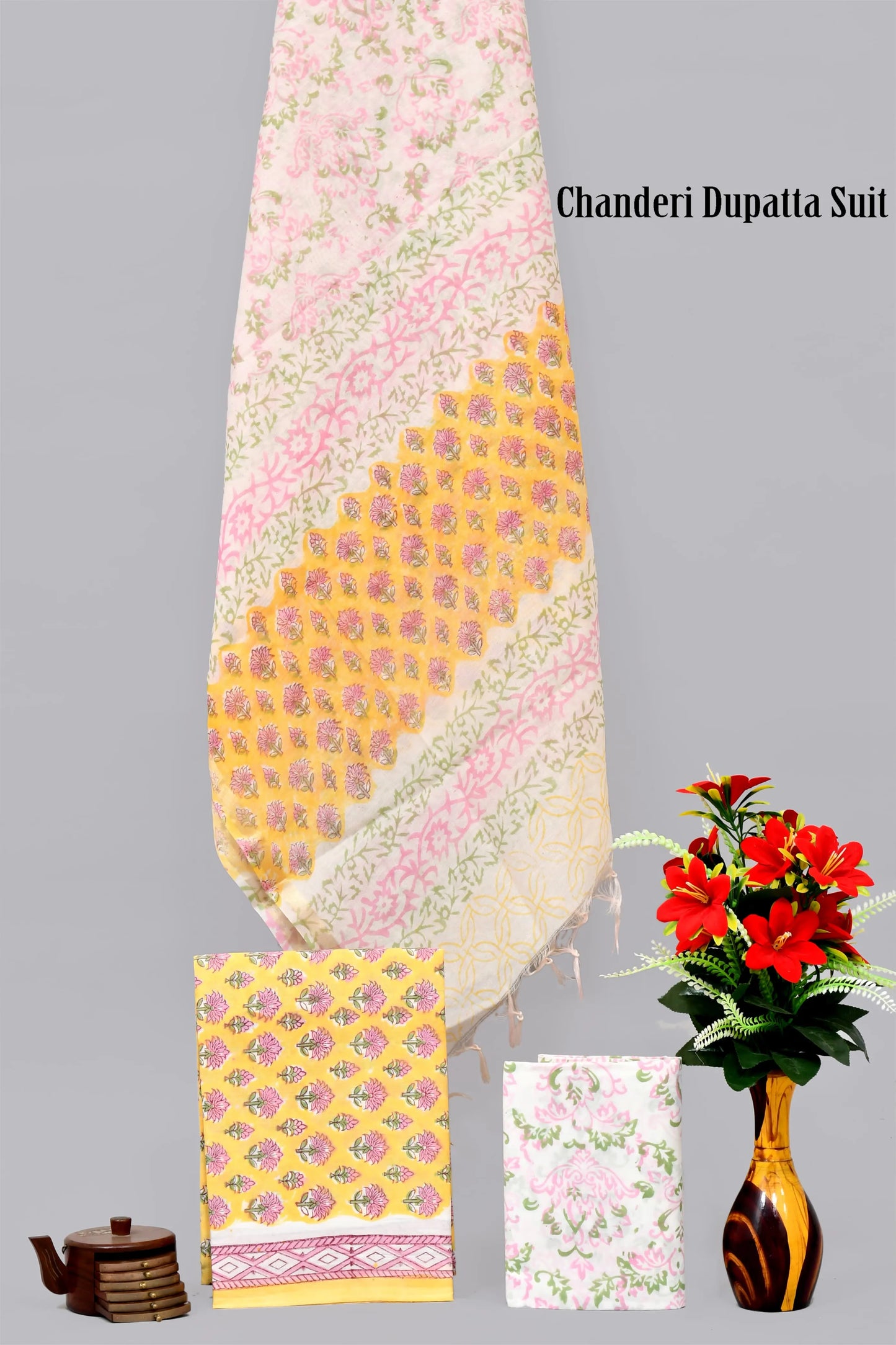 Handgeblockter limitierter Baumwollanzug mit Chanderi-Seidendupatta