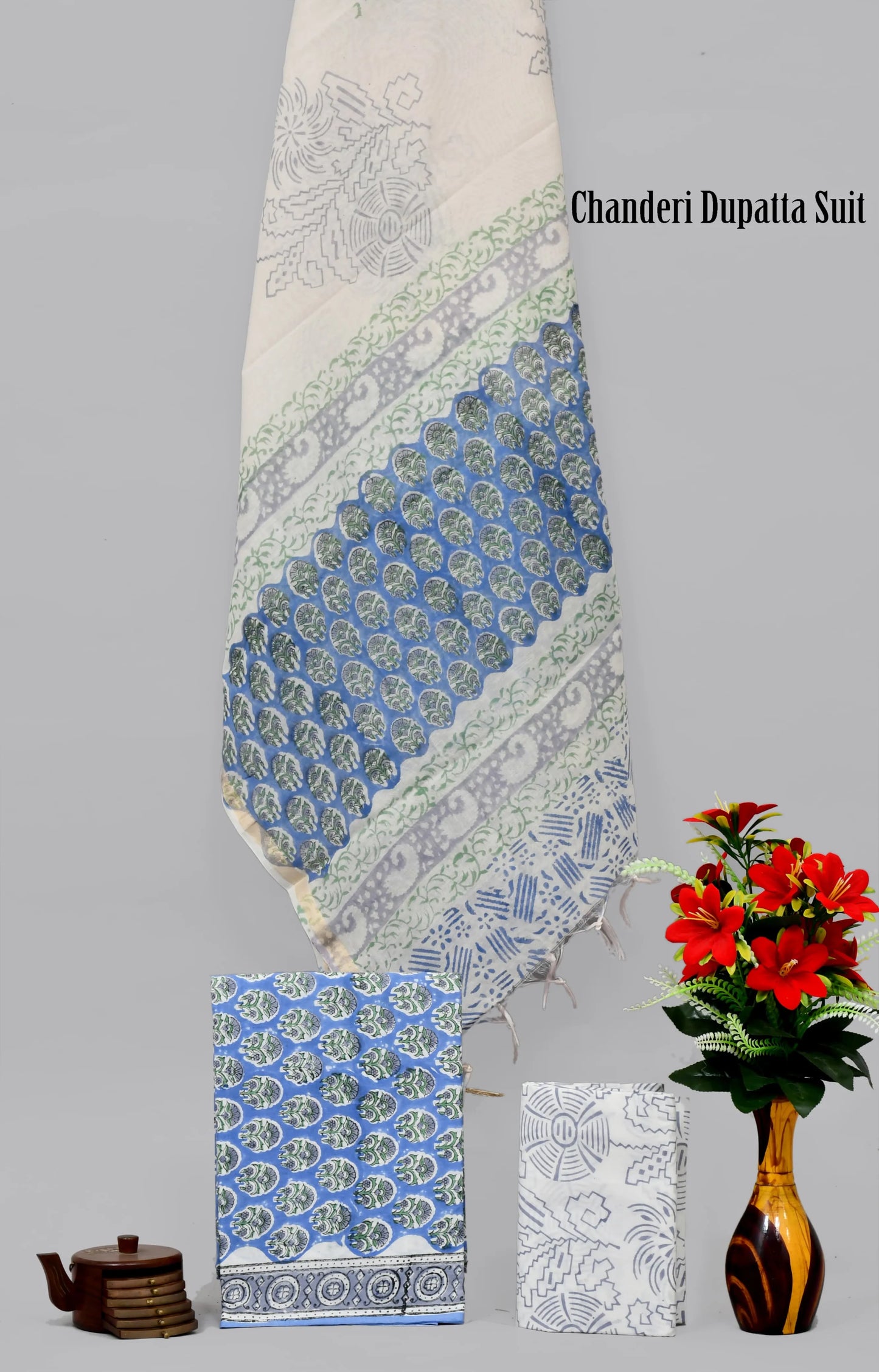 Handgeblockter limitierter Baumwollanzug mit Chanderi-Seidendupatta