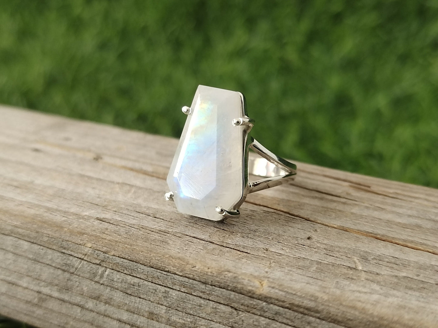 Sommergeschenke Tags Hochzeit minimalistischer Sargring Geschenk - Sargring - Silberring - Regenbogen Mondstein - kostenloser Versand - Etsy Bestseller