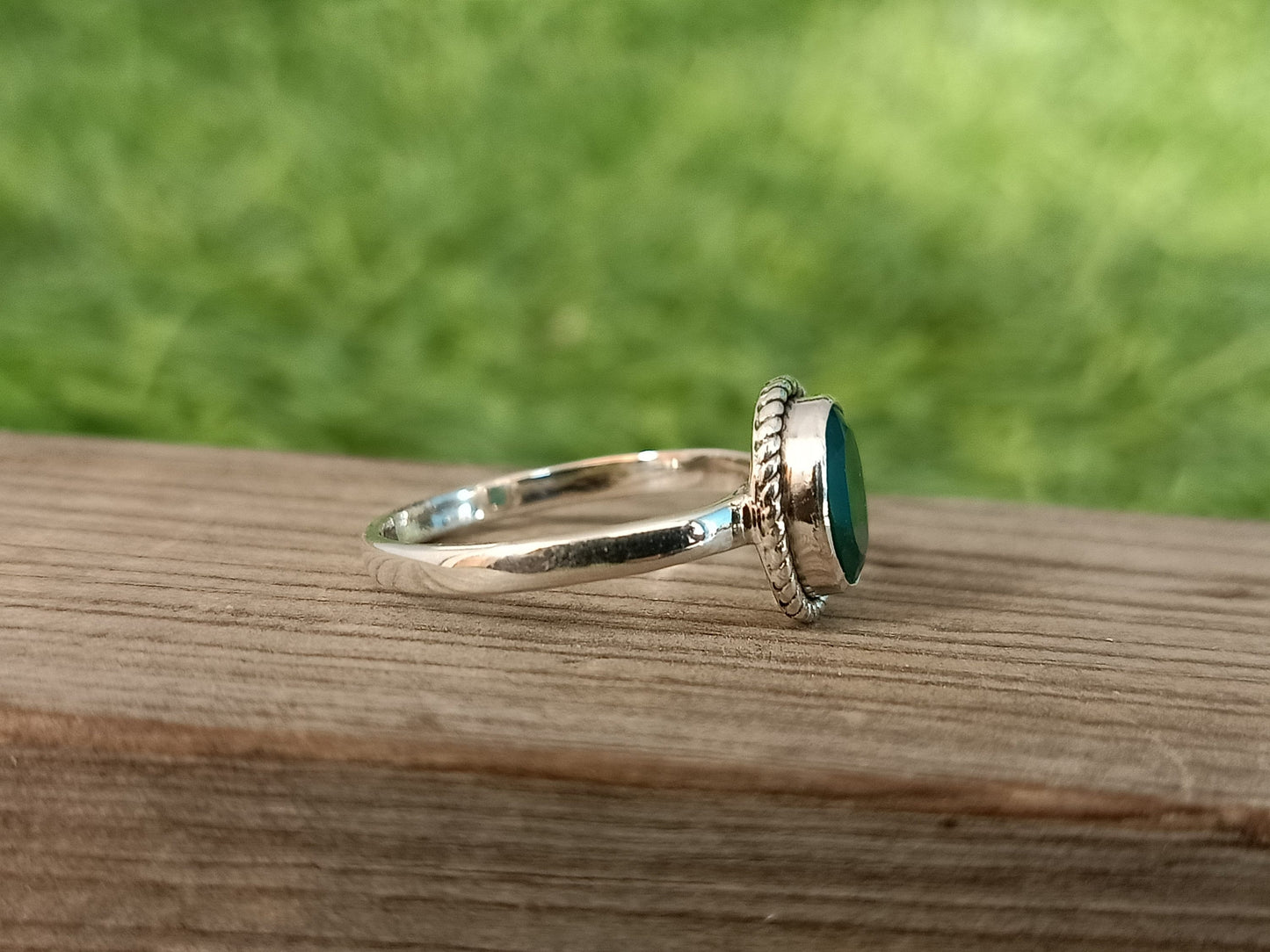 Bague Boho Statement | Bague en argent sterling avec onyx vert | Bague bohème fabriquée à la main | Bague Boho | Bague en onyx vert | Bagues à offrir