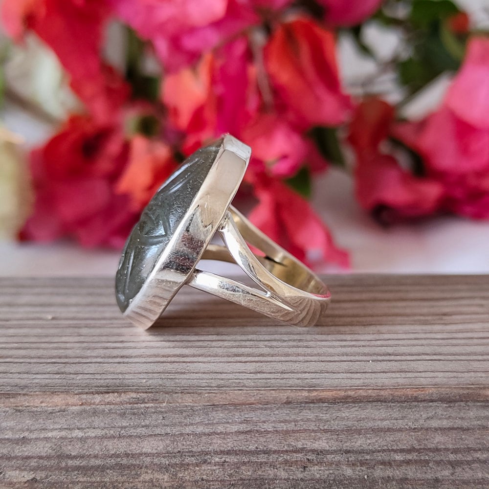 Boho Statement Ring - Labradorite Flower Engraved Sterling Silver Ring - Hand Crafted Bohemian Ring - Labradorite- Rings -Gift for