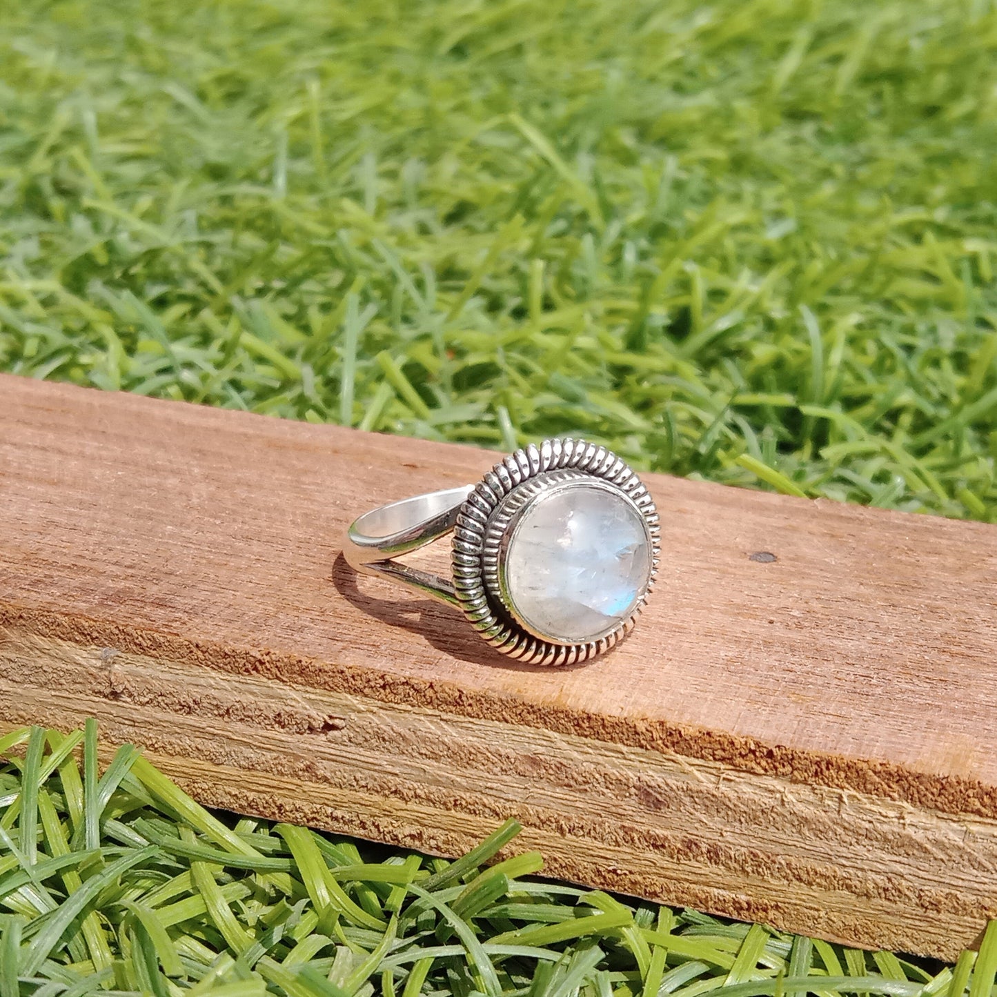 Moonstone Silver Ring, Blue Flash Gemstone Ring, Boho Ring, Handmade Ring, Rainbow Moonstone Ring, Valentines day gift,Silver ring for Women