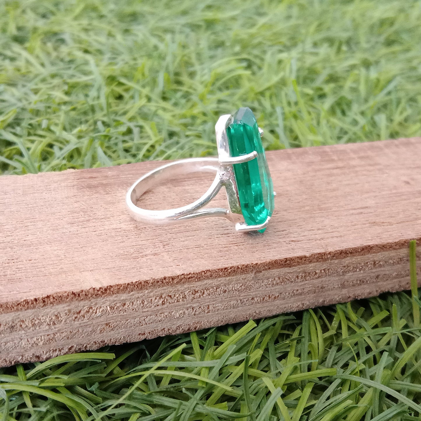 Green Glass stone Ring, 925 sterling Silver ring, Handmade Silver Ring, Green Glass GemStone, Glass Stone Ring, Ring for her, Birthday Gift