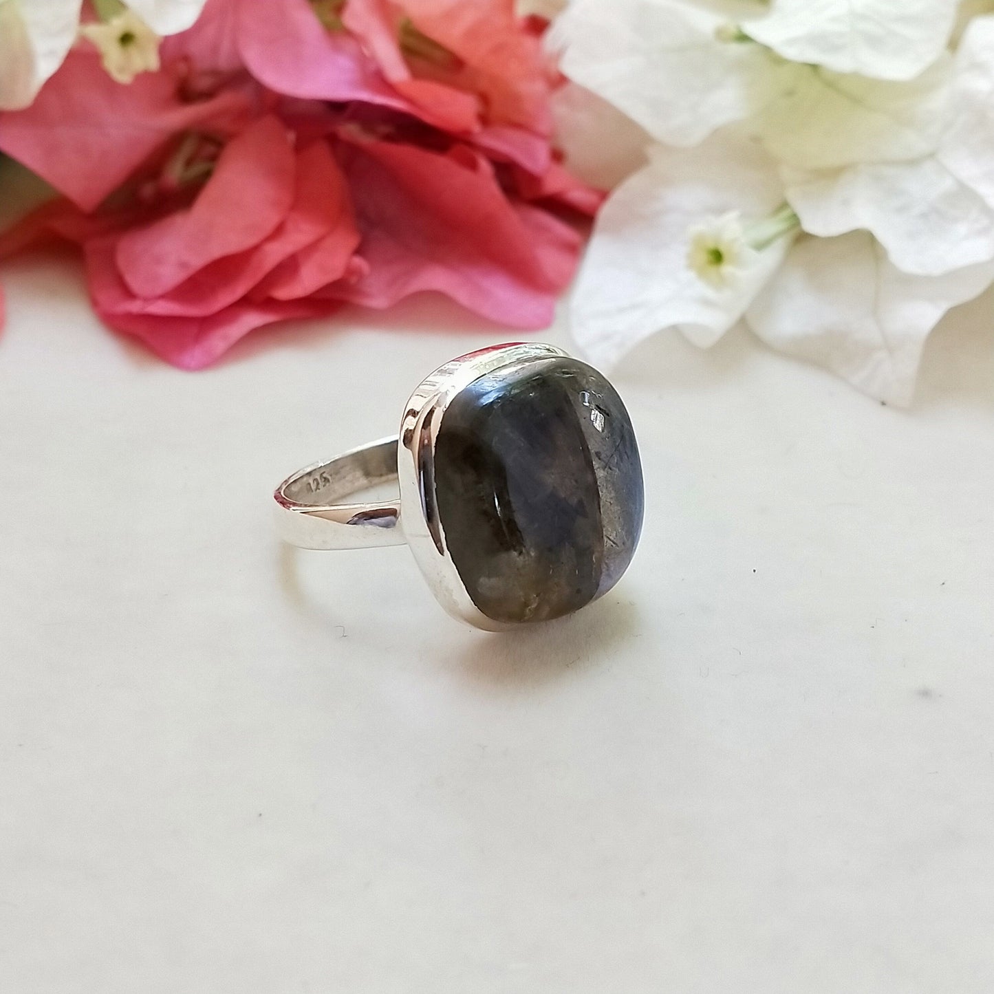 Labradorite Boho Ring -925 Sterling Silver Ring - Hand Crafted Bohemian Ring- Labradorite Ring- Rings -Gifts for her-Gifts -Wedding Gifts