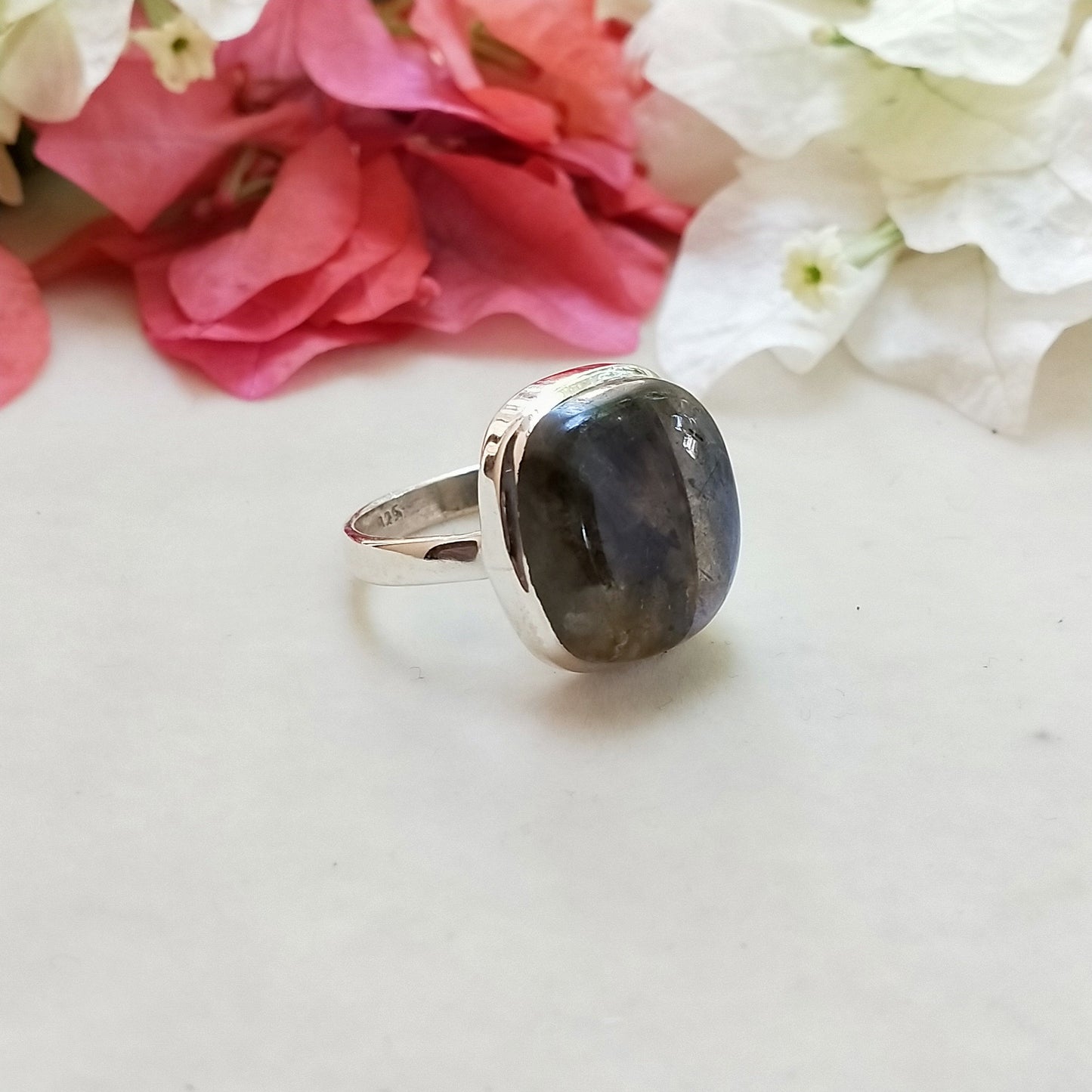 Labradorite Boho Ring -925 Sterling Silver Ring - Hand Crafted Bohemian Ring- Labradorite Ring- Rings -Gifts for her-Gifts -Wedding Gifts
