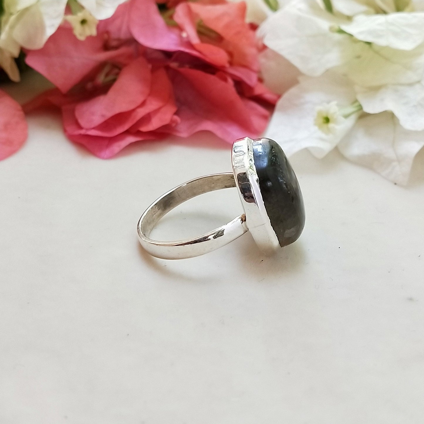 Labradorite Boho Ring -925 Sterling Silver Ring - Hand Crafted Bohemian Ring- Labradorite Ring- Rings -Gifts for her-Gifts -Wedding Gifts