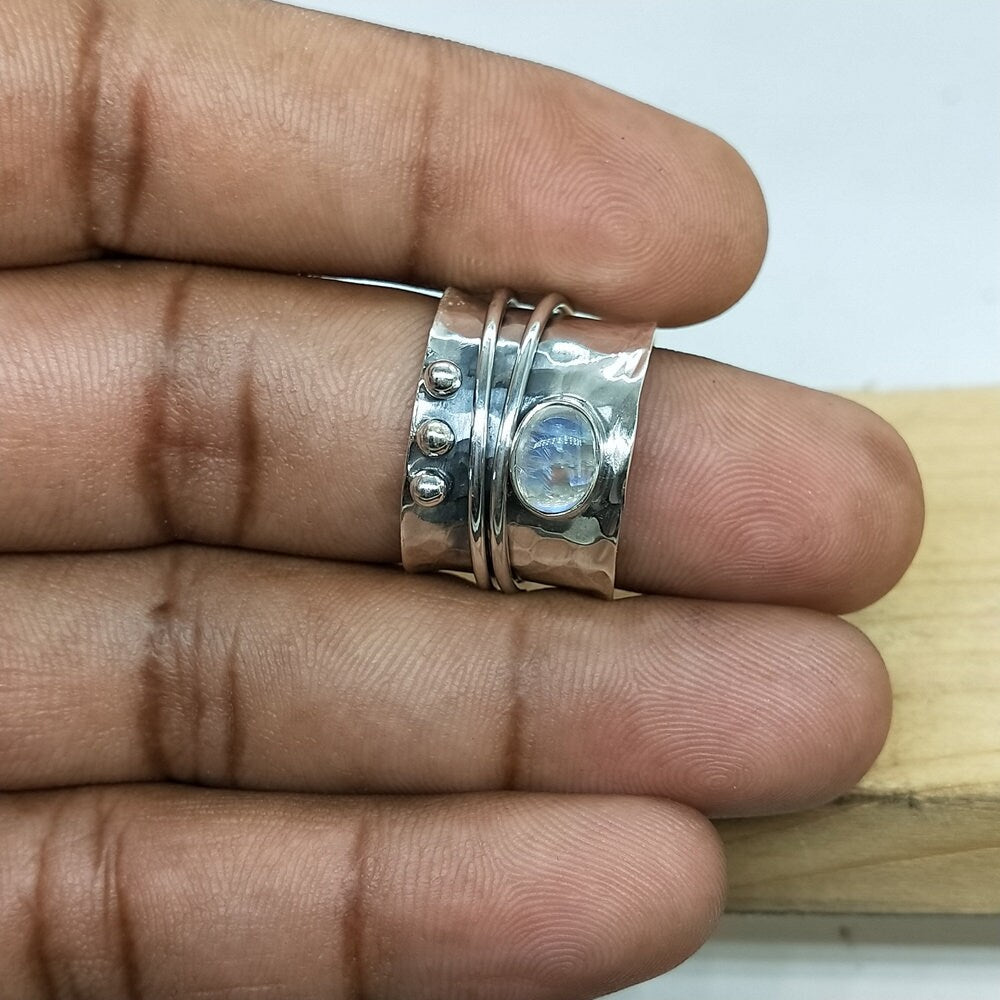 Natural moonstone spinner band ring , handcrafted silver band ring , moonstone spinner band , spinner jewelry , moonstone ring ,rainbow,ring
