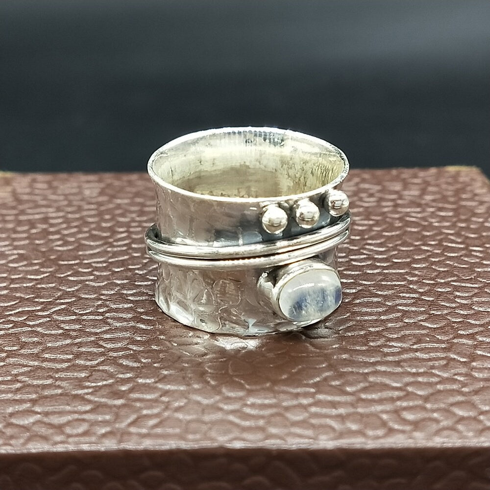 Natural moonstone spinner band ring , handcrafted silver band ring , moonstone spinner band , spinner jewelry , moonstone ring ,rainbow,ring