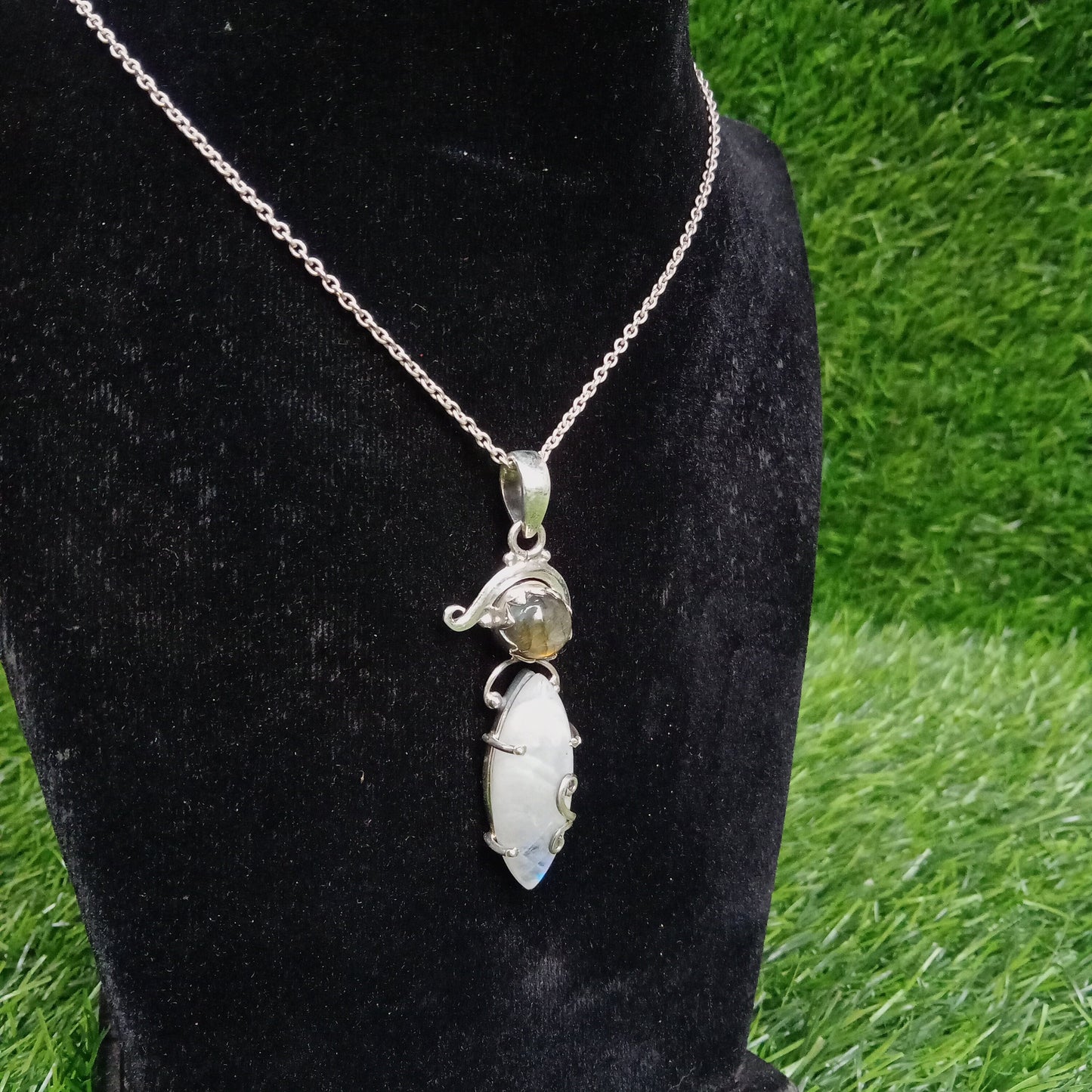 Natural Labradorite & Moonstone 925 sterling silver pendant, Dual stone Pendant, Labradorite and Moonstone Pendant, gift for Women ,