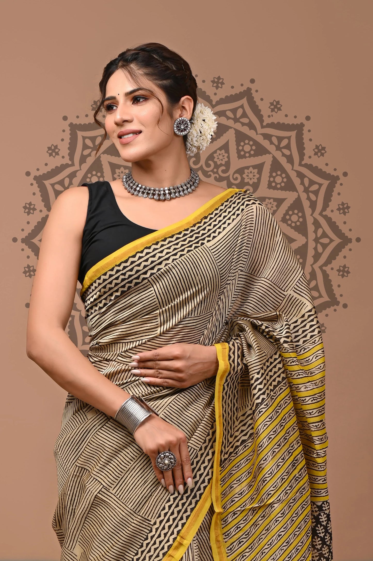 Saree en pure soie Chanderi imprimé à la main