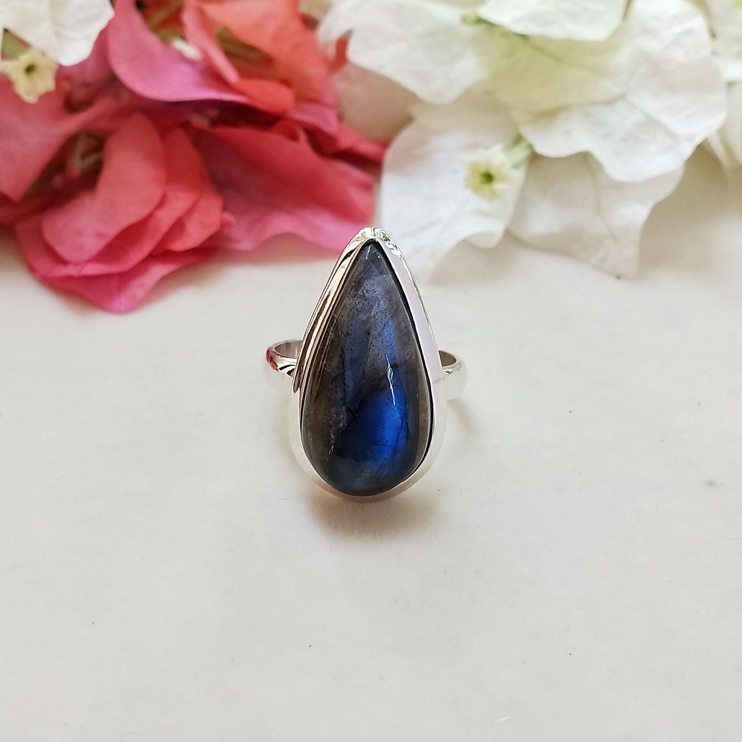 Labradorite  Boho Statement Ring - Labradorite Silver Ring - Hand Crafted Bohemian Ring-Bohemian Ring -big Size Ring - Rings - Gifts for her