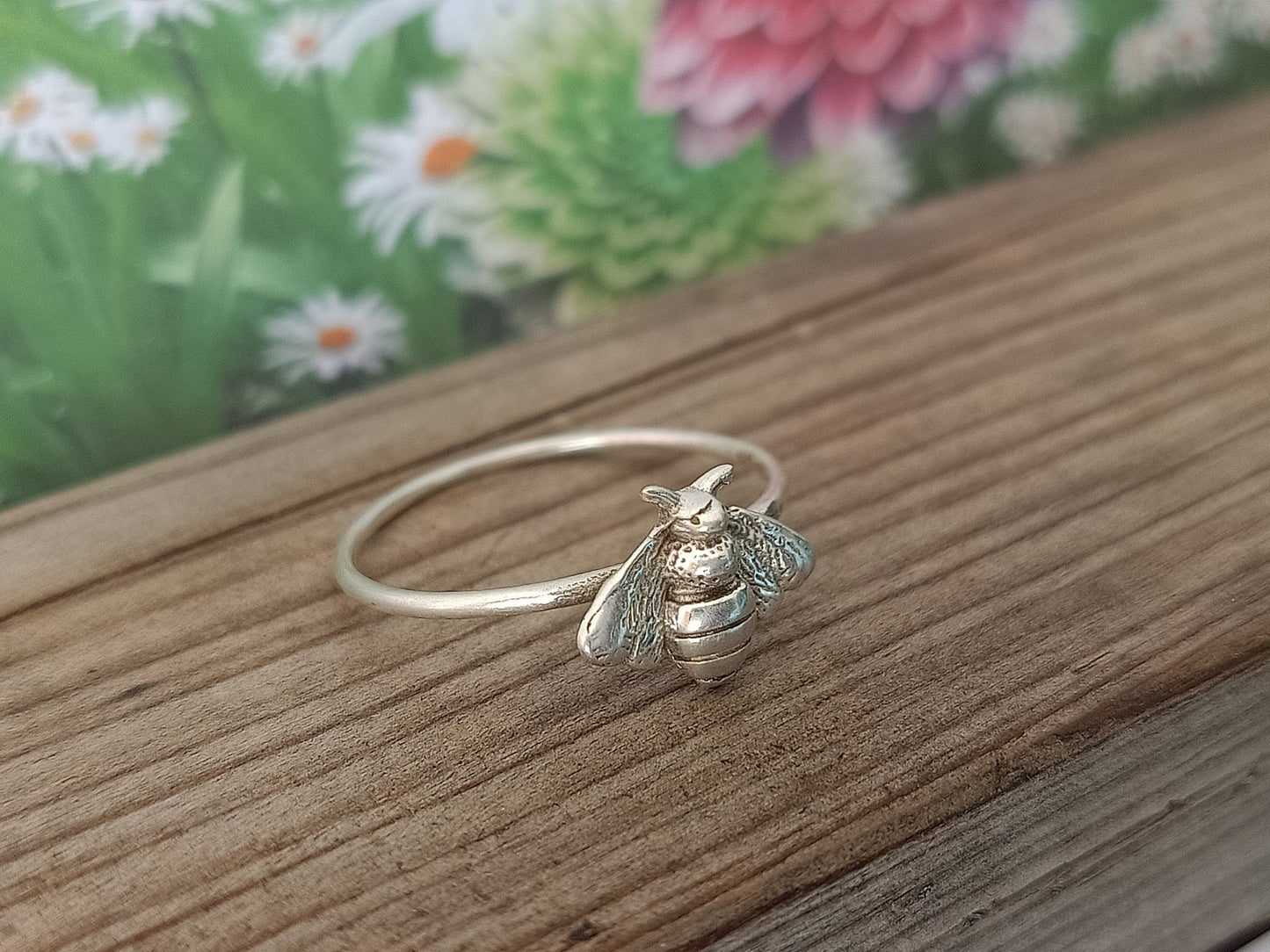 Bee sterling silver ring , handmade silver ring , stacking silver ring , charm silver ring , handcrafted boho ring , silver ring ,ring