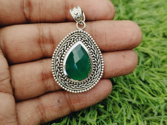 Green Onyx Natural Gemstone  Pendant in Solid 925-Sterling Silver | Gorgeous Handmade Green Onyx Pendant | Boho Pendant Gift for Her - Green