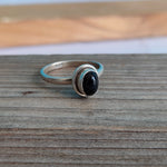minimalist black onex ring# summer jewelry# summer gift# trendy jewelry# beach jewelry# gift for her#silver ring# etsy best ring# party ring
