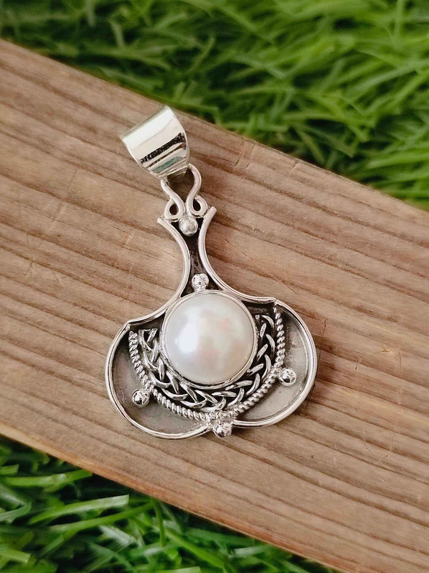 Beautiful Handmade Moonstone Pendant in Solid 925-Sterling Silver | Gorgeous Handmade moonstone Pendant | Boho Pendant Gift for Her Gifts