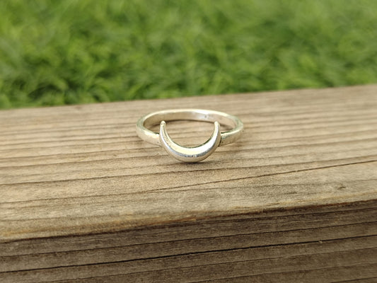 Moon sterling silver ring , handmade silver ring , stacking silver ring , charm silver ring , handcrafted boho ring , silver ring ,Moon Ring