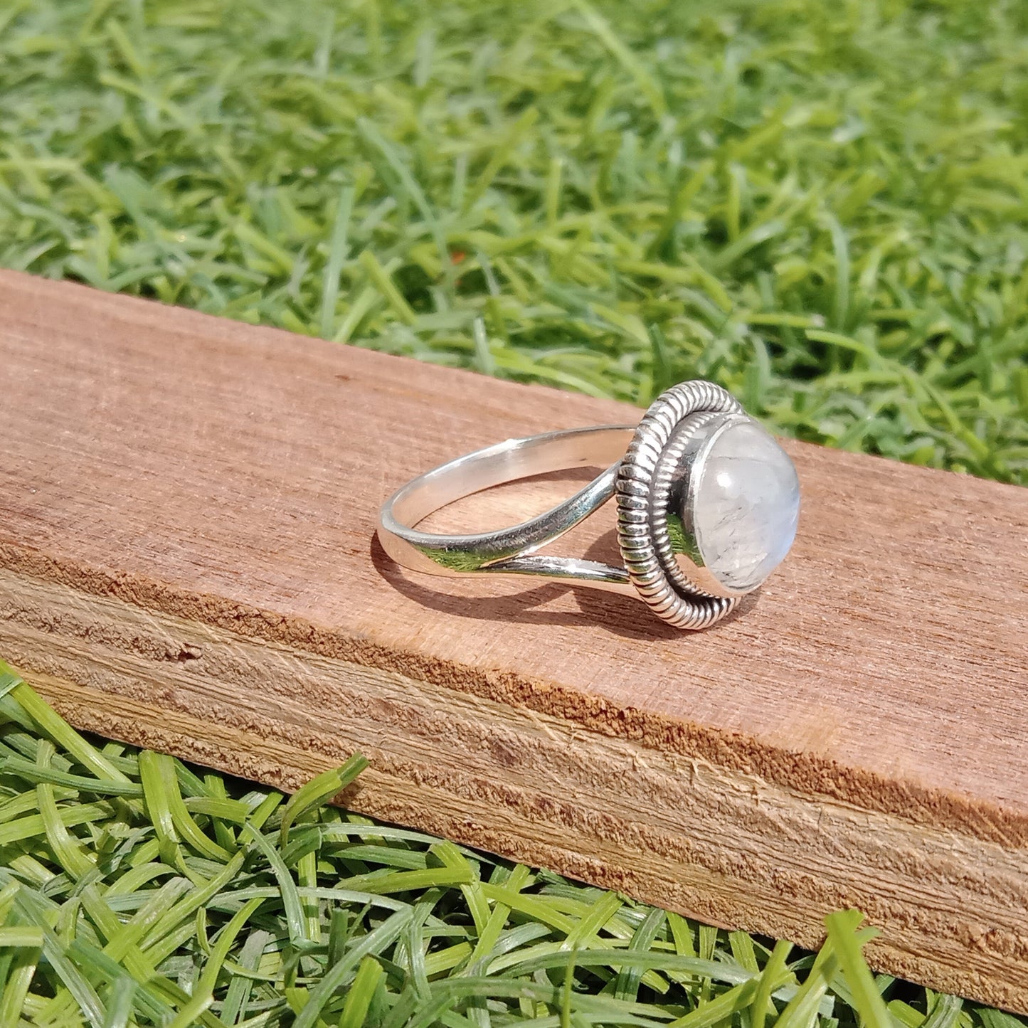 Moonstone Silver Ring, Blue Flash Gemstone Ring, Boho Ring, Handmade Ring, Rainbow Moonstone Ring, Valentines day gift,Silver ring for Women