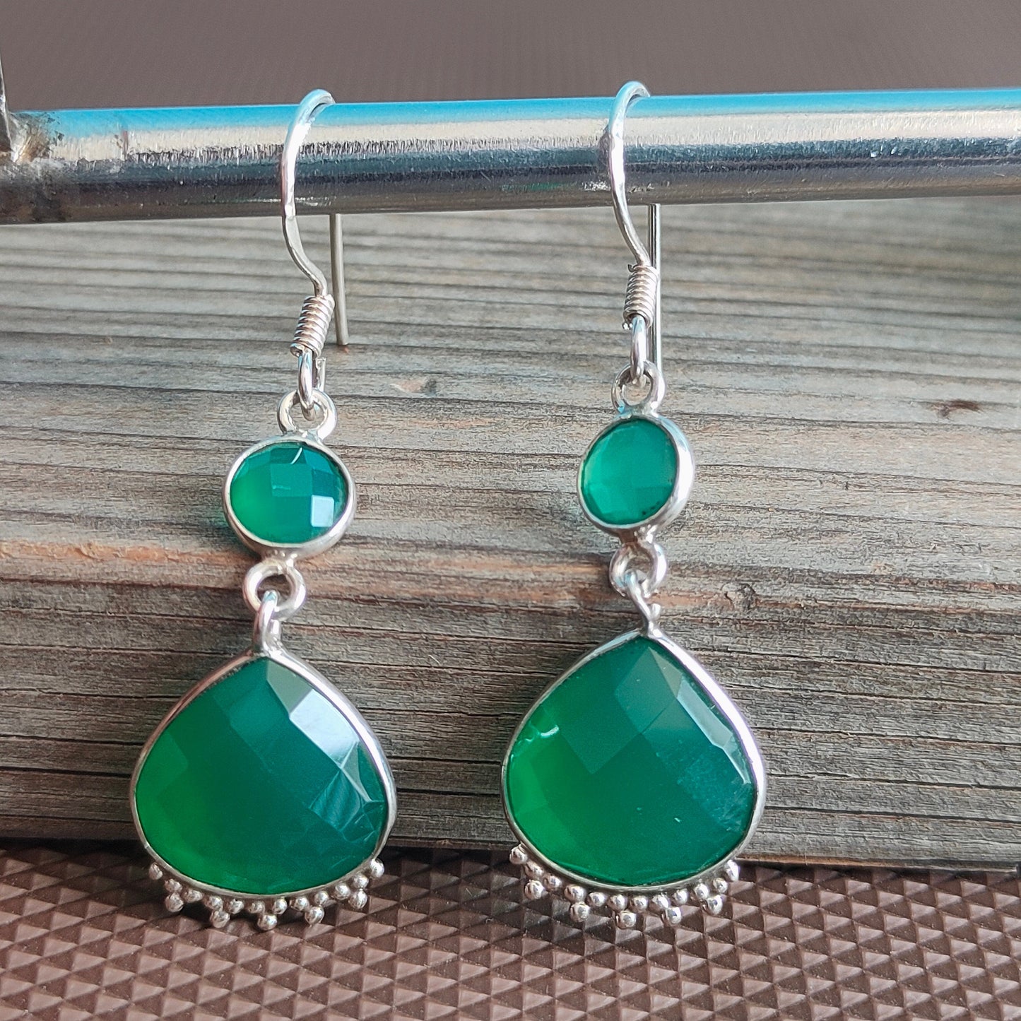 Green onyx sterling silver earrings , handmade silver earrings , dainty earrings , silver earrings , silver jewelry , Christmas gift