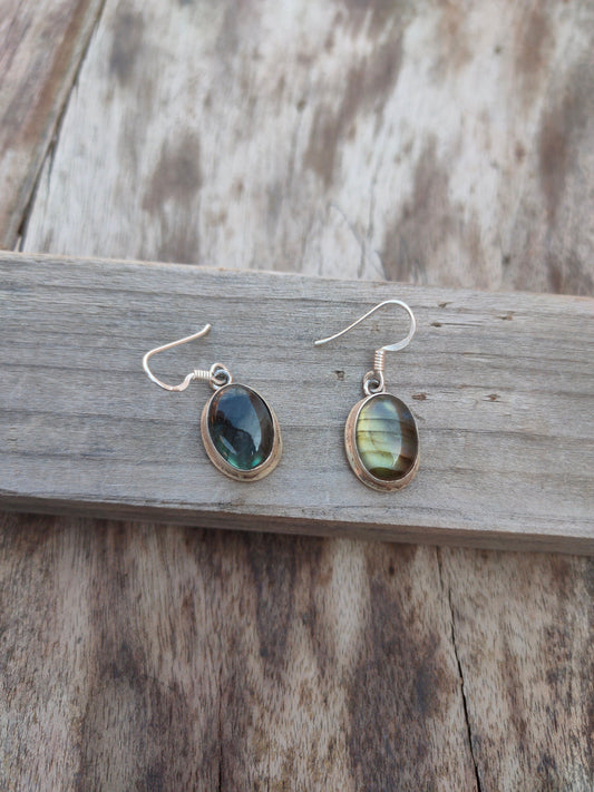 925 Labradorite Sterling Silver Handmade Earring Labradorite Stone Daily wearable Earrings in Oval Shape Earrings Gift for Her