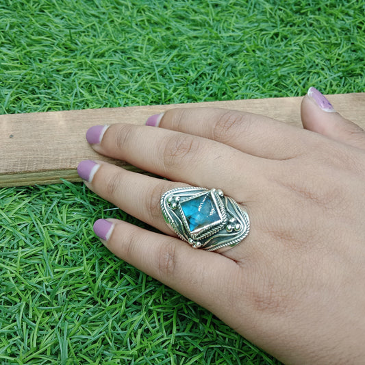 Labradorite Sterling silver ring- 925 sterling silver-Beautiful Blue Ring - Labradorite Ring - Labradorite Gemstone Silver Jewelry Gift