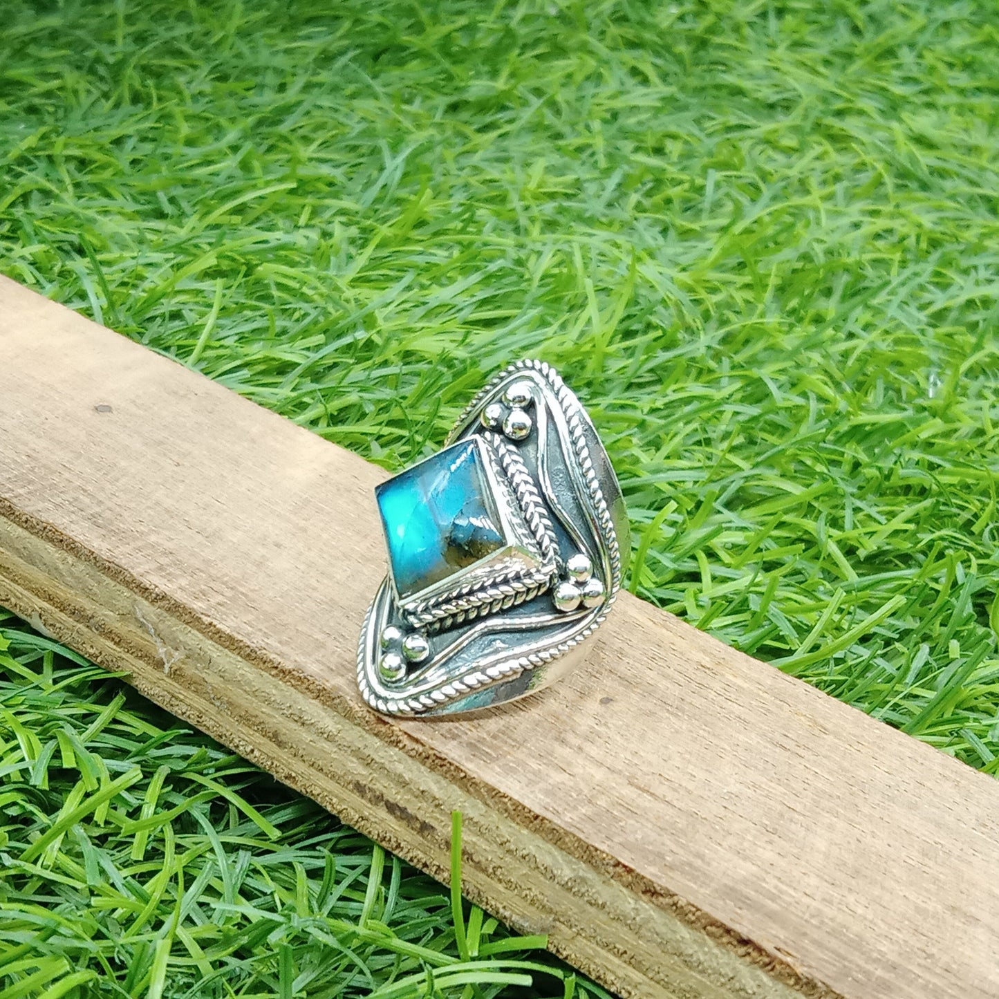 Labradorite Sterling silver ring- 925 sterling silver-Beautiful Blue Ring - Labradorite Ring - Labradorite Gemstone Silver Jewelry Gift