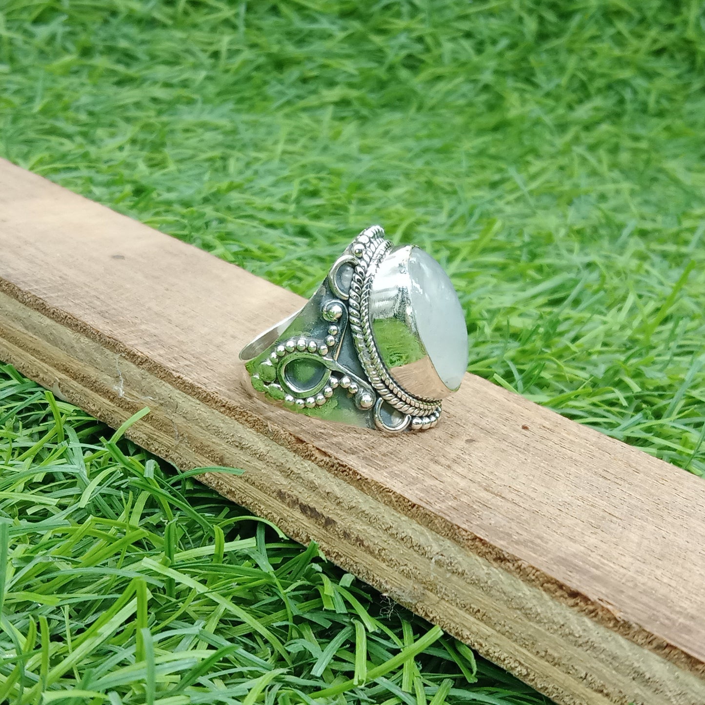 Rainbow Moonstone Sterling Silver Ring - Blue flashy stone- Hand Crafted Bohemian Ring-Bohemian Ring - Rainbow Moonstone- Rings-Gift for her