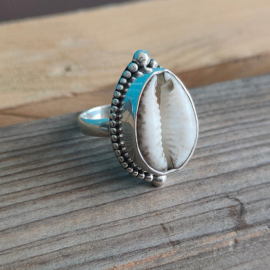Cowrie shell ring , bohemian cowrie shell ring , 925 sterling silver ring , cowrie rings -Boho silver ring , gift for here- gifts