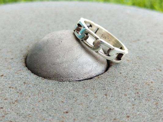 Round Stacking sterling silver Band , handmade silver Band , stacking silver ring , charm silver ring , handcrafted boho ring Chain Style